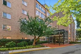 4970 Battery Ln, Bethesda, MD 20814 - Photo 1