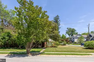 9201 Burley Dr, Bethesda, MD 20817 - Photo 3