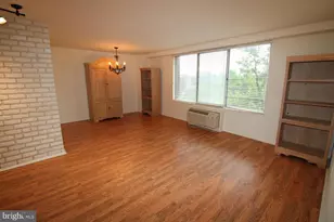 9701 Fields Rd, Gaithersburg, MD 20878 - Photo 7