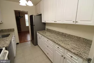 9701 Fields Road #407, Gaithersburg, MD 20878 - Photo 5