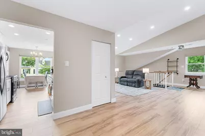 18242 Rolling Meadow Way #32, Olney, MD 20832 - Photo 7