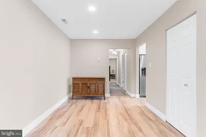 18242 Rolling Meadow Way #32, Olney, MD 20832 - Photo 5