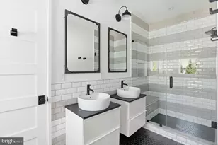 7101 Longwood Dr, Bethesda, MD 20817 - Photo 27