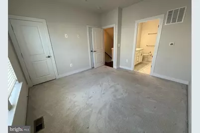 115 Dickenson Drive, Gaithersburg, MD 20878 - Photo 9