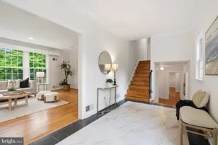 6613 Bradley Blvd, Bethesda, MD 20817 - Photo 9