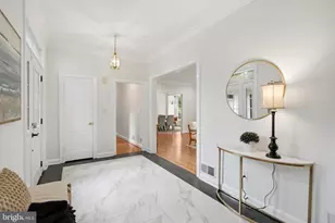 6613 Bradley Blvd, Bethesda, MD 20817 - Photo 11