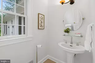 6613 Bradley Blvd, Bethesda, MD 20817 - Photo 29