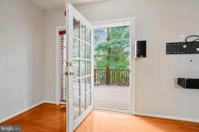6024 Loganwood, North Bethesda, MD 20852 - Photo 19