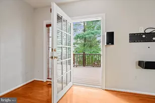 6024 Loganwood, North Bethesda, MD 20852 - Photo 19