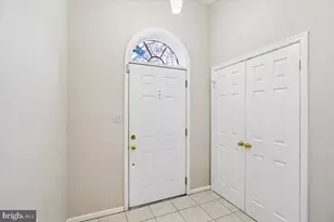 6024 Loganwood, North Bethesda, MD 20852 - Photo 9