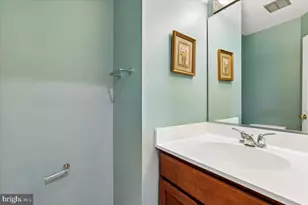 6024 Loganwood, North Bethesda, MD 20852 - Photo 27