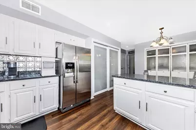 17021 Flatwood Road, Rockville, MD 20855 - Photo 11