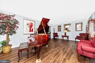 17021 Flatwood Rd, Rockville, MD 20855 - Photo 3