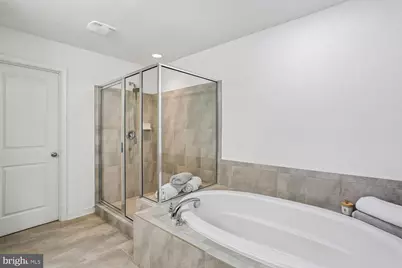 123 Fairbanks Drive, Gaithersburg, MD 20877 - Photo 25