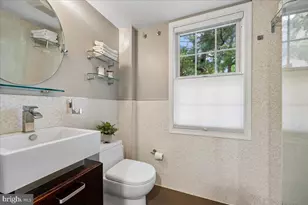8205 Grubb Rd, Silver Spring, MD 20910 - Photo 11