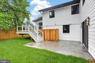 6311 Carnegie Dr, Bethesda, MD 20817 - Photo 5