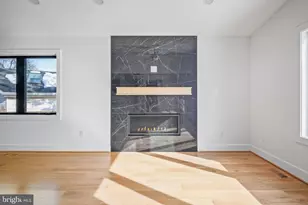 6311 Carnegie Dr, Bethesda, MD 20817 - Photo 29