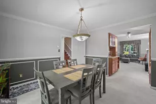 9405 Chatteroy Pl, Gaithersburg, MD 20886 - Photo 7