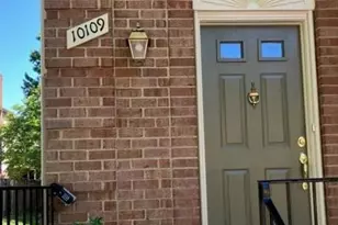 10109 Langhorne Ct, Bethesda, MD 20817 - Photo 3