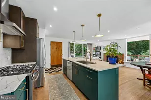 10700 Keswick St, Garrett Park, MD 20896 - Photo 17