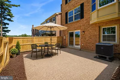 19701 Greenside Terrace, Gaithersburg, MD 20886 - Photo 21