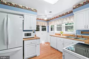 25701 Wright Rd, Damascus, MD 20872 - Photo 13