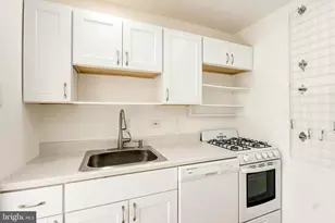 1900 Lyttonsville Rd, Silver Spring, MD 20910 - Photo 13