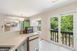 13305 Waterside Cir, Germantown, MD 20874 - Photo 13