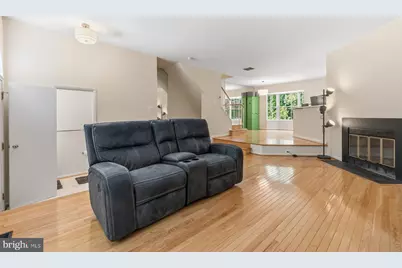 13305 Waterside Circle, Germantown, MD 20874 - Photo 5