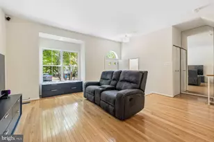 13305 Waterside Cir, Germantown, MD 20874 - Photo 3
