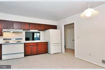 4847 Sangamore Road #24, Bethesda, MD 20816 - Photo 9