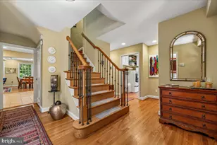 6 Old Stage Ct, Rockville, MD 20852 - Photo 5