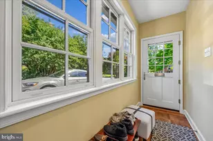6 Old Stage Ct, Rockville, MD 20852 - Photo 27