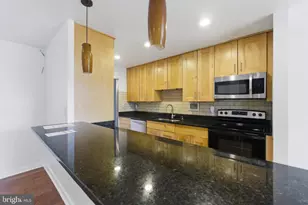 7505 Democracy Blvd, Bethesda, MD 20817 - Photo 17