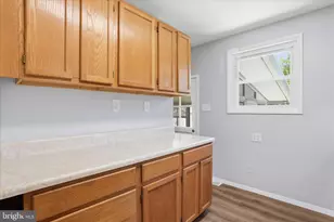 1014 Scott Ave, Rockville, MD 20851 - Photo 17