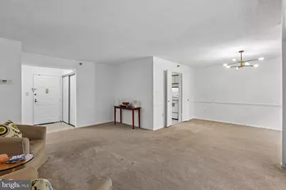 15100 Interlachen Drive #4-702, Silver Spring, MD 20906 - Photo 11