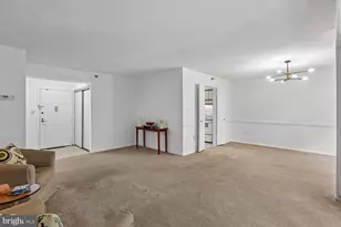 15100 Interlachen Dr, Silver Spring, MD 20906 - Photo 11