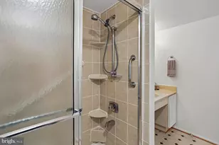 15100 Interlachen Dr, Silver Spring, MD 20906 - Photo 39