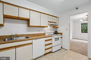 15100 Interlachen Dr, Silver Spring, MD 20906 - Photo 21