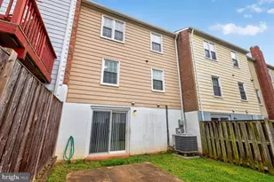 29 Marwood Ct, Rockville, MD 20850 - Photo 27