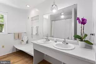 1222 Noyes Dr, Silver Spring, MD 20910 - Photo 15