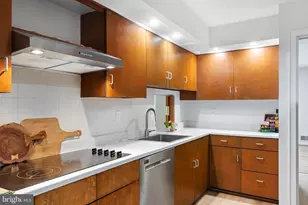 1222 Noyes Dr, Silver Spring, MD 20910 - Photo 23