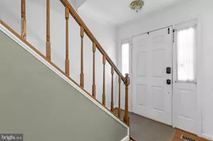 18745 Martins Landing Dr, Germantown, MD 20874 - Photo 5