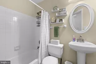18745 Martins Landing Dr, Germantown, MD 20874 - Photo 29