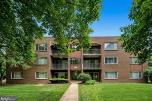 422 Girard St, Gaithersburg, MD 20877 - Photo 1