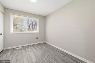 18323 Allspice Dr, Germantown, MD 20874 - Photo 17