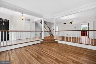 8016 Quarry Ridge Way, Bethesda, MD 20817 - Photo 9