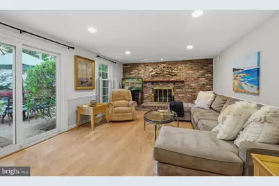 7006 Old Cabin Lane, Rockville, MD 20852 - Photo 3