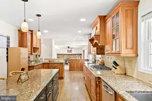 24604 Cutsail Dr, Damascus, MD 20872 - Photo 31