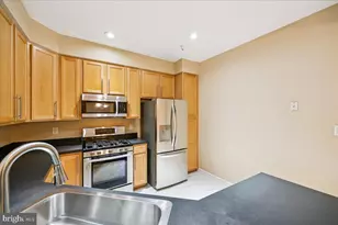 311 High Gables Dr, Gaithersburg, MD 20878 - Photo 13